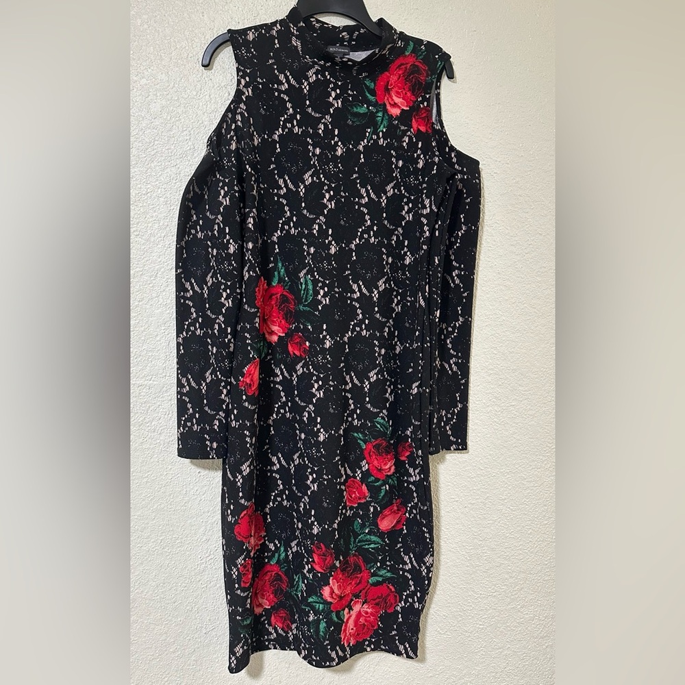BOLD elements Black and Red Floral Cold Shoulder Dress
